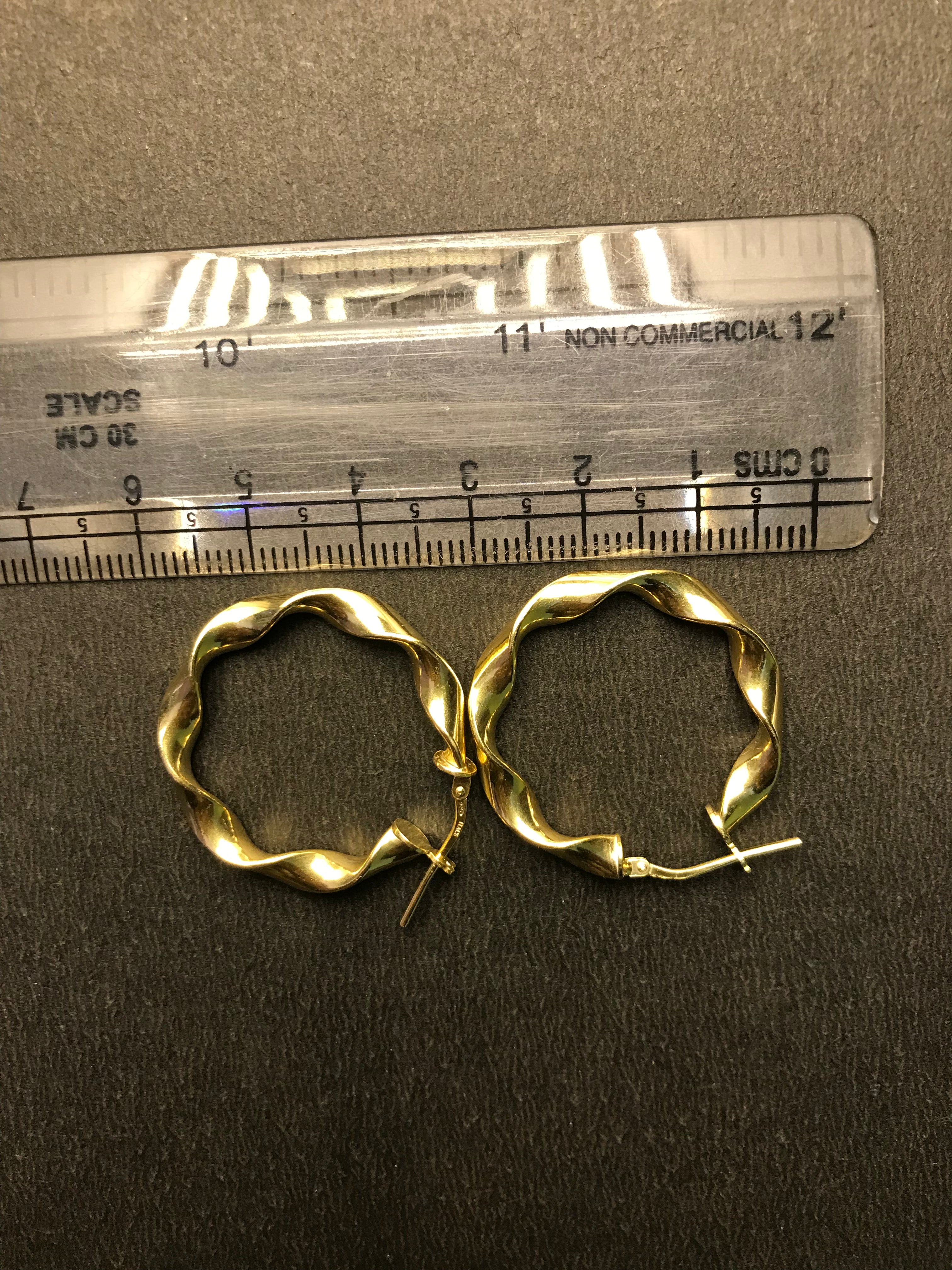 Womens 925 Sterling Silver 30mm Round Twisted Hoop Pierced Earrings