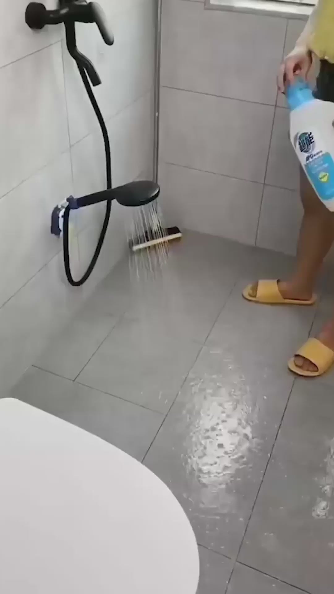 Floor Brush- 2 In 1 Long Handle Wiper Stiff Bristle Floor Brush