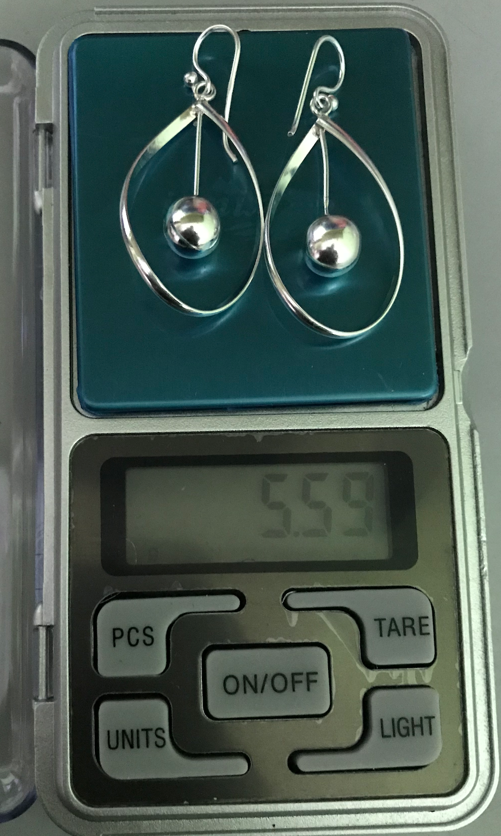 925 Sterling Silver Teardrop Earrings