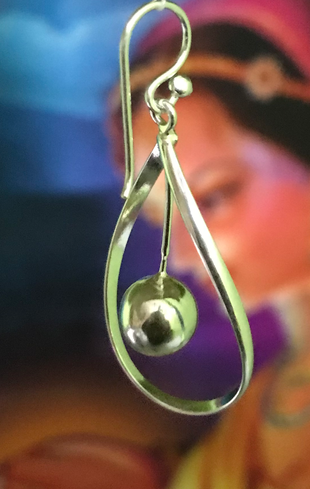 925 Sterling Silver Teardrop Earrings