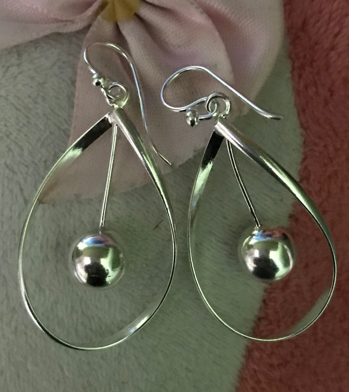 925 Sterling Silver Teardrop Earrings